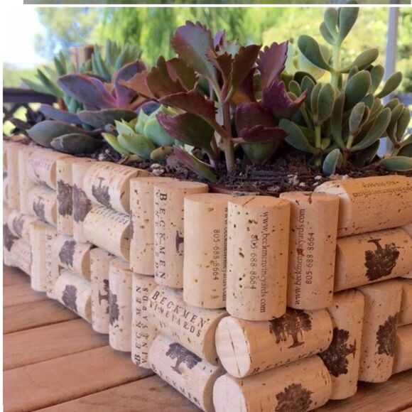 Wine 🍷 CORKS 100 Used great condition for crafts etc. - Picture 8 of 9